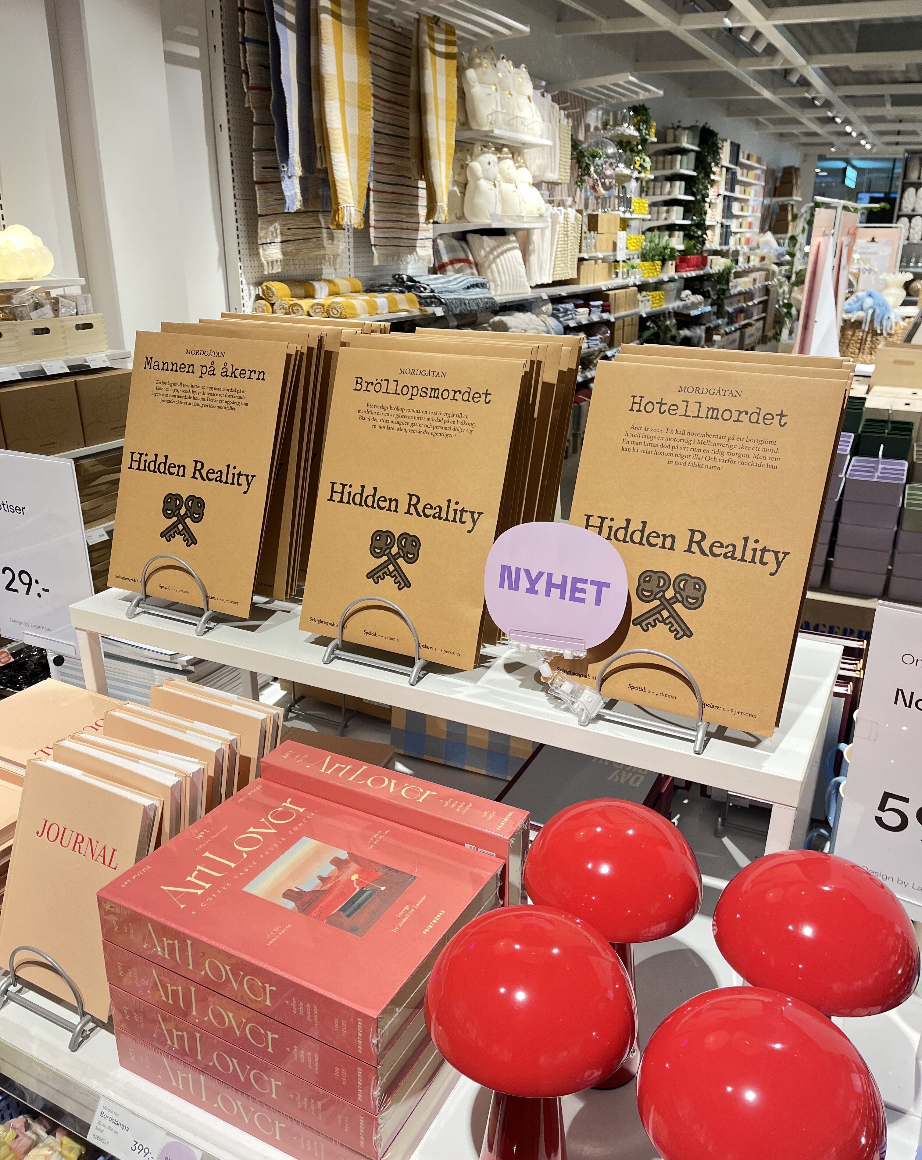 Sällskapsspel och spelprodukter.