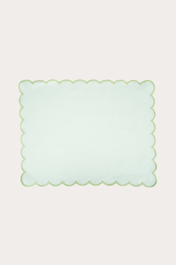 Product Image for Bordstablett Gulla grön