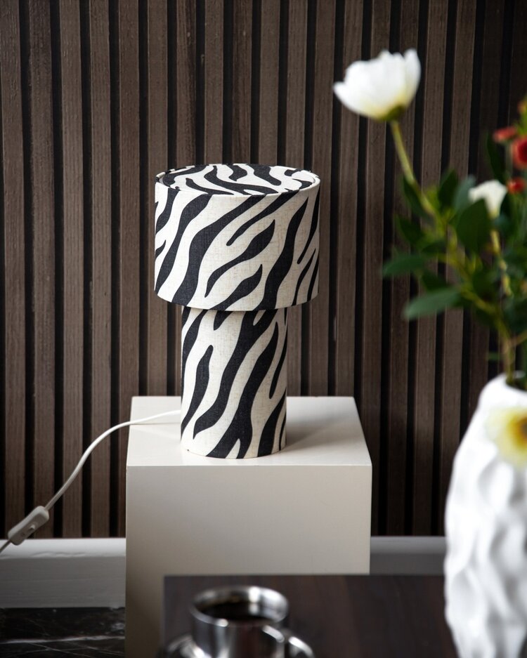 Product Image for Bordslampa Elsi vild