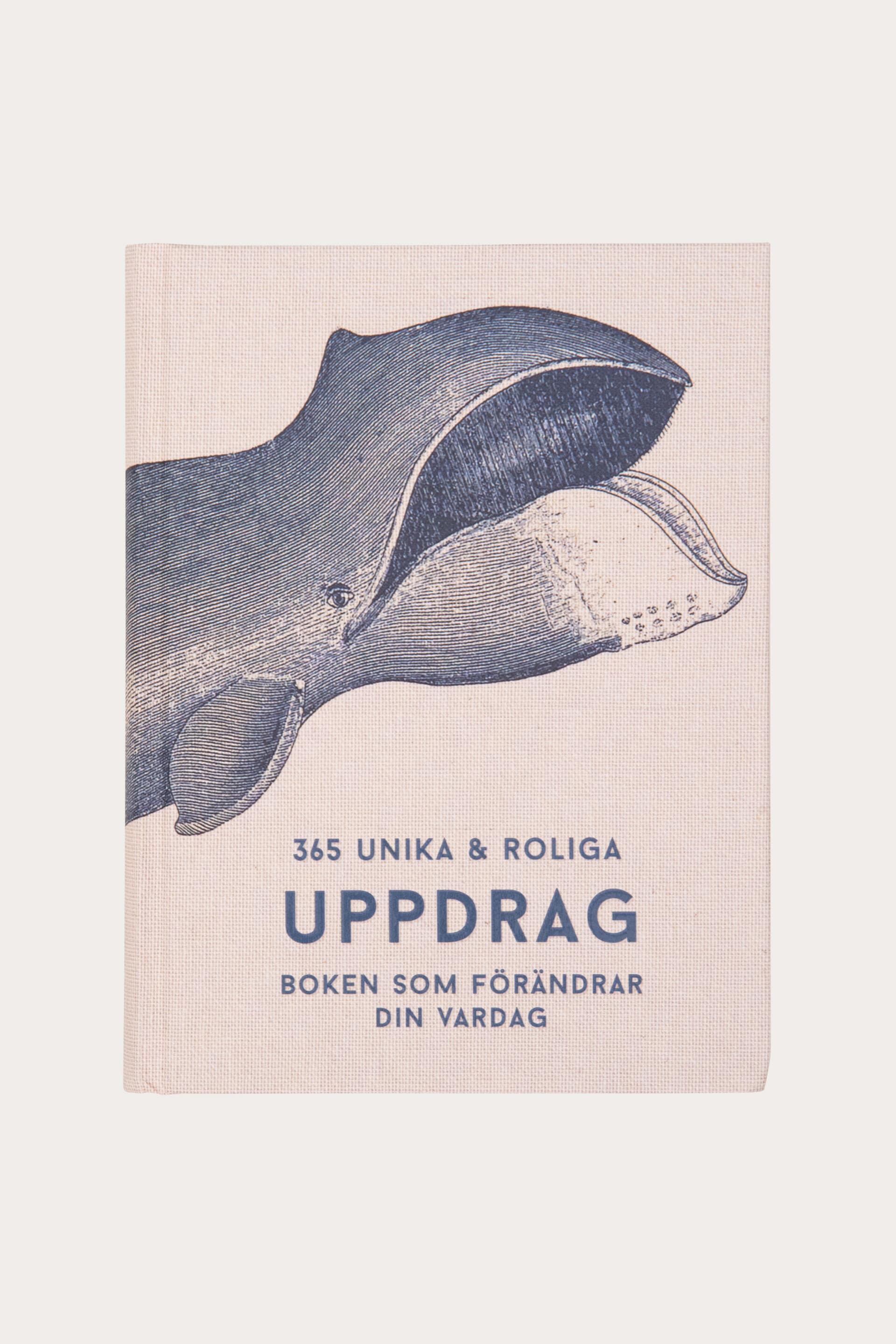 Presentbok 365 UNIKA & ROLIGA UPPDRAG
