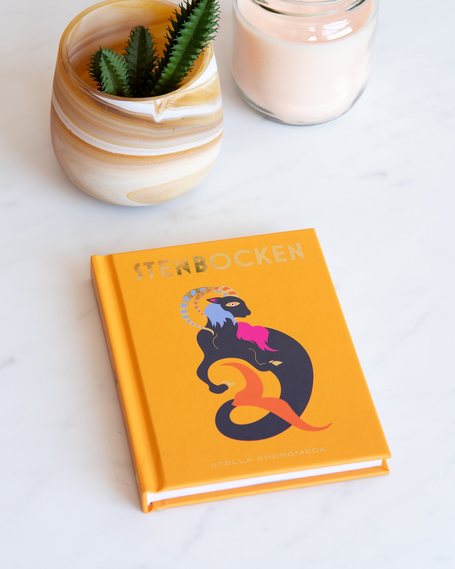 Presentbok STENBOCKEN