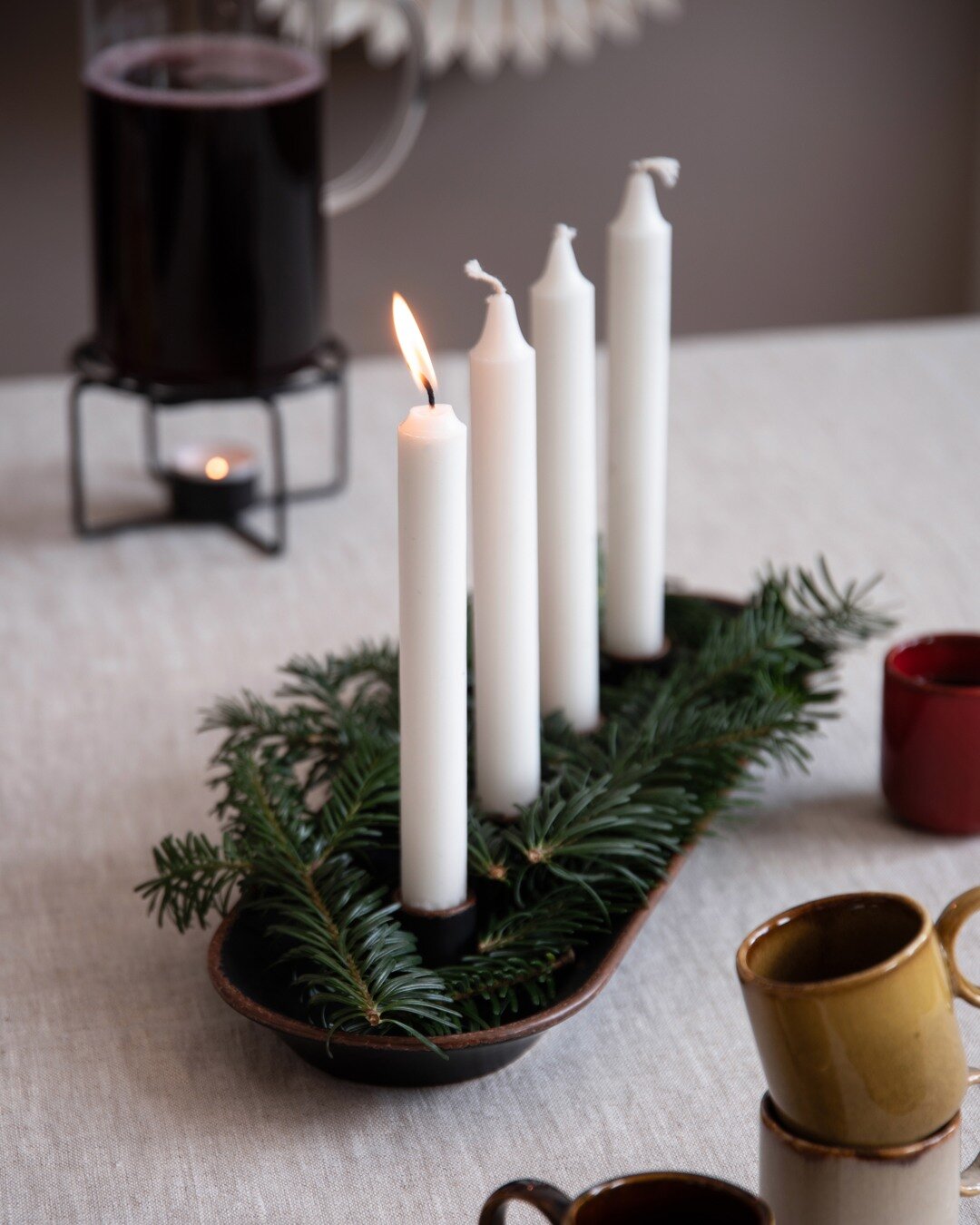 Adventsljusstake TÄNDA MÖRKBRUN