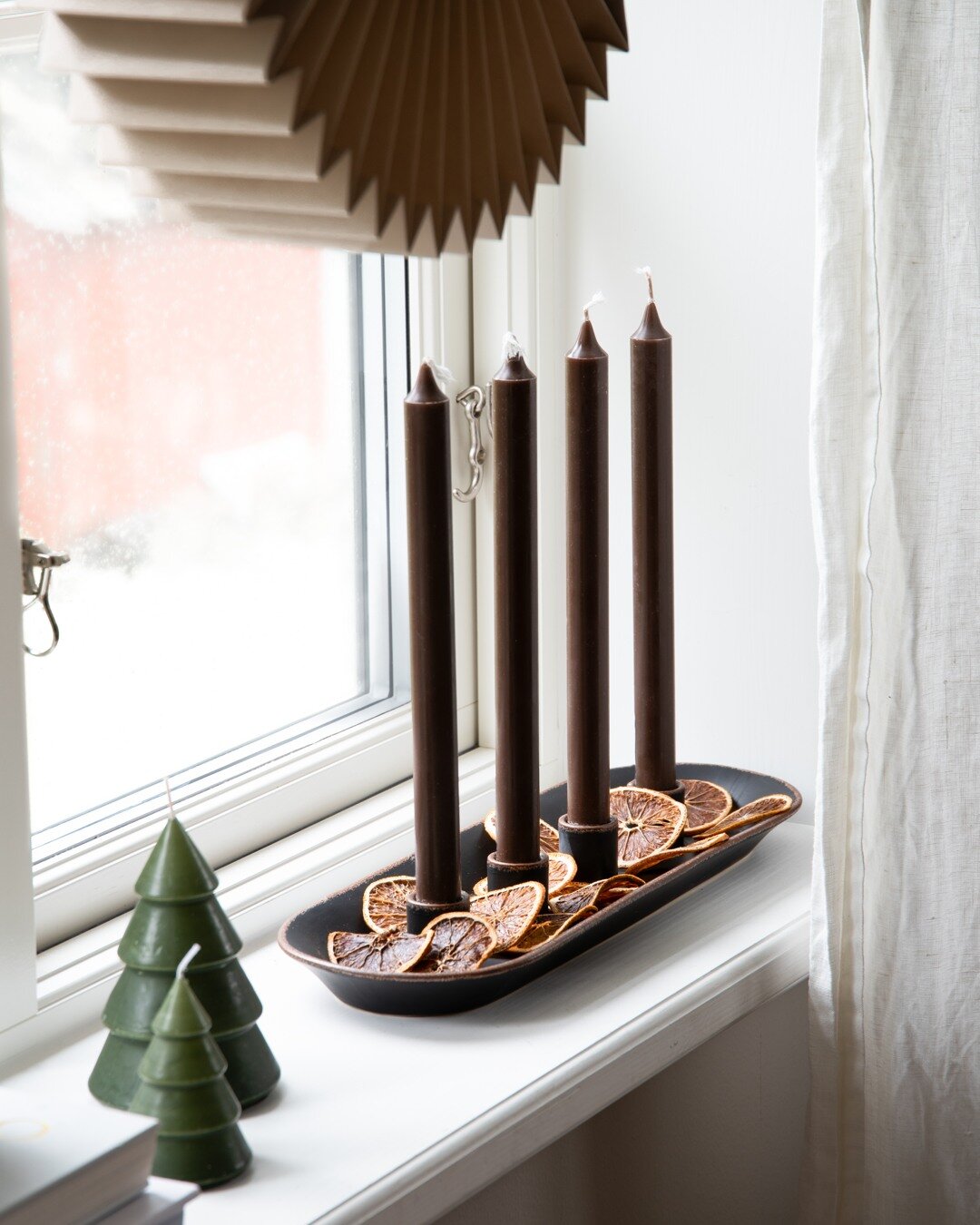 Adventsljusstake TÄNDA MÖRKBRUN