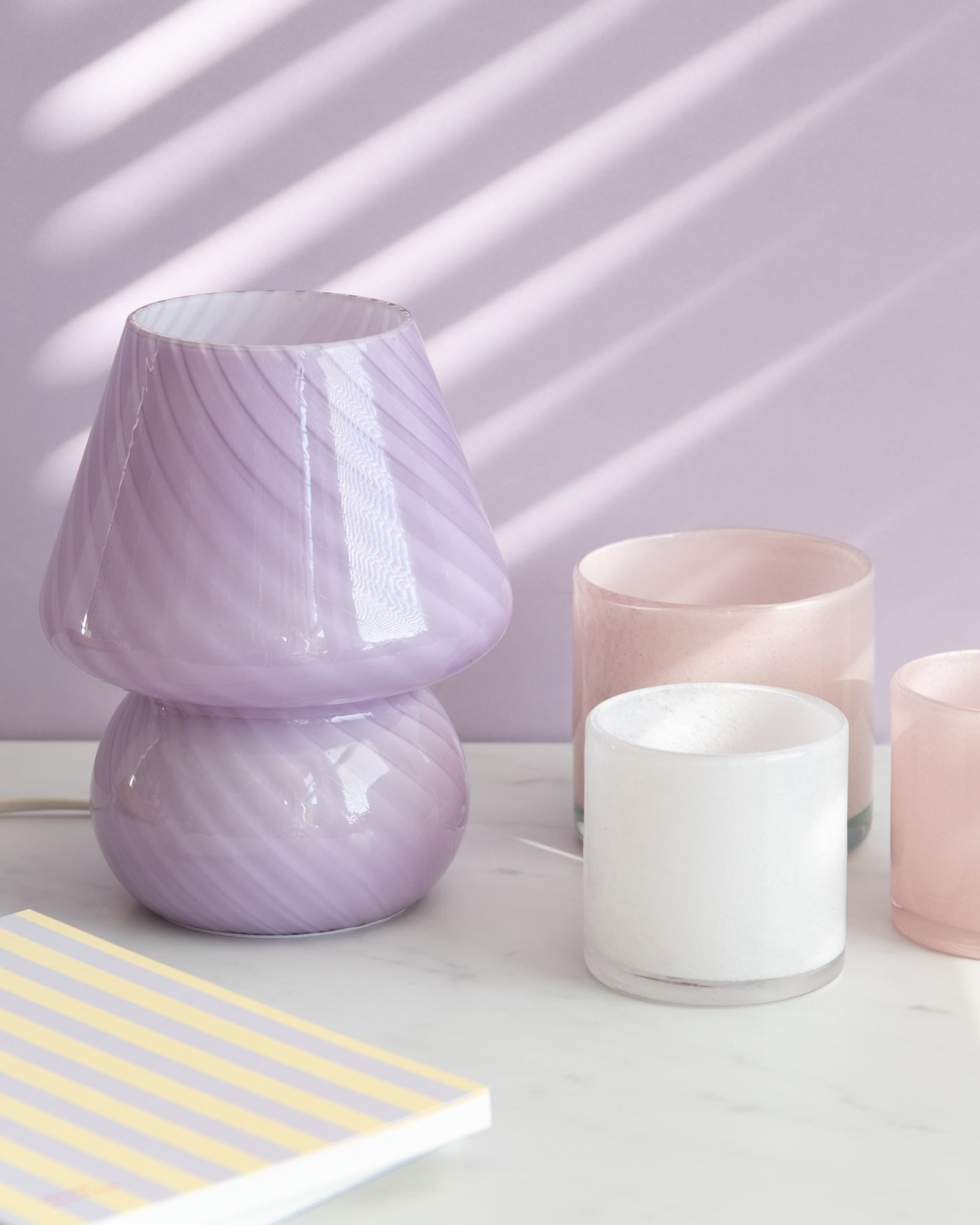Bordslampa  STRIPE LILA