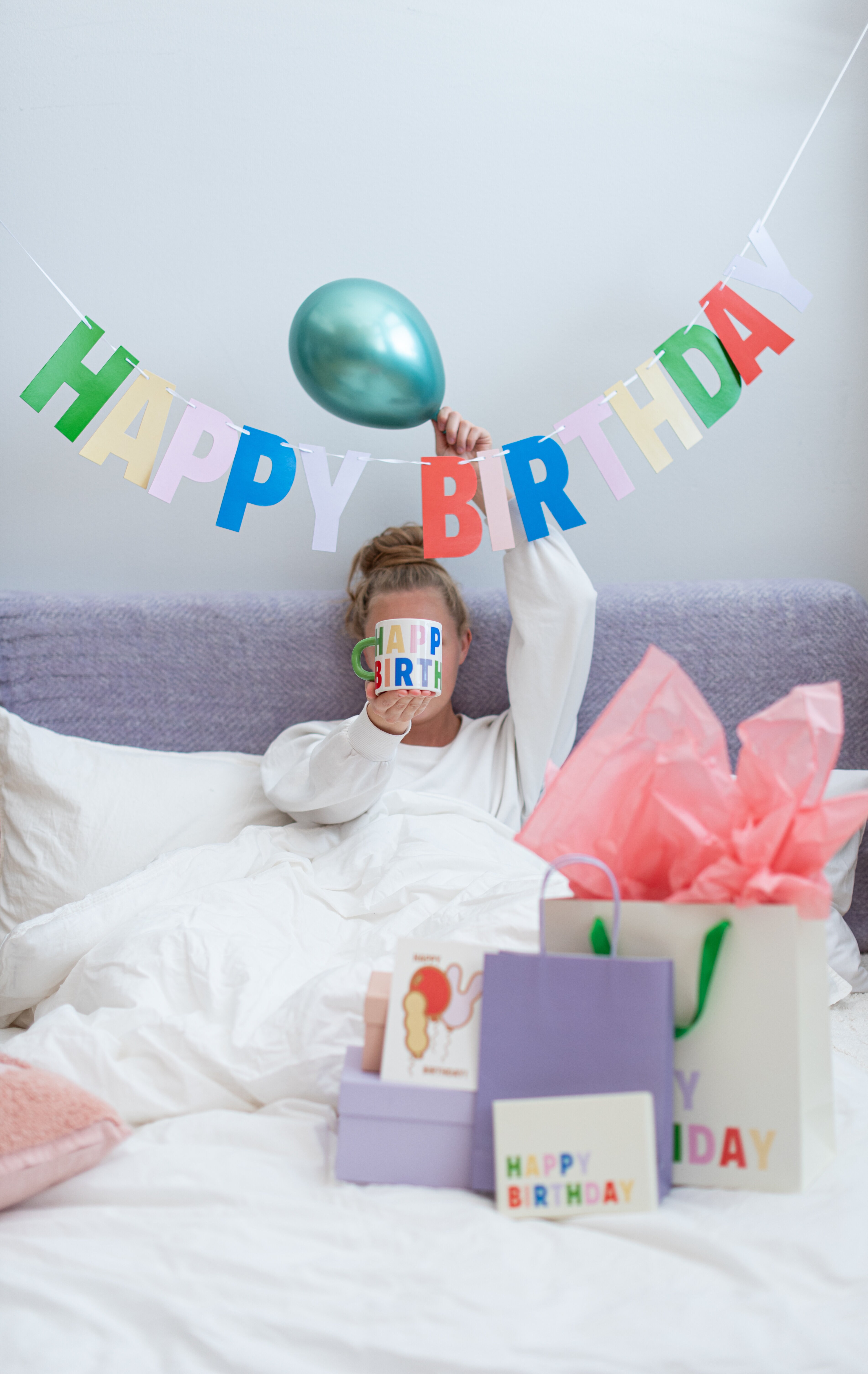 Girlang HAPPY BIRTHDAY
